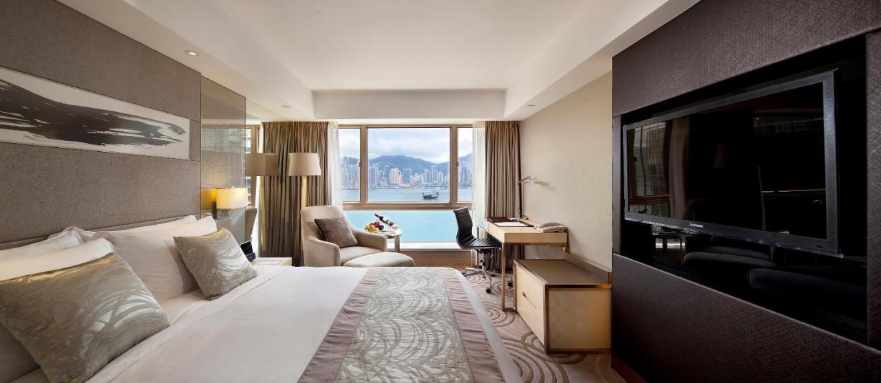 The Royal Garden Hotel Hong Kong Exterior photo Deluxe Room