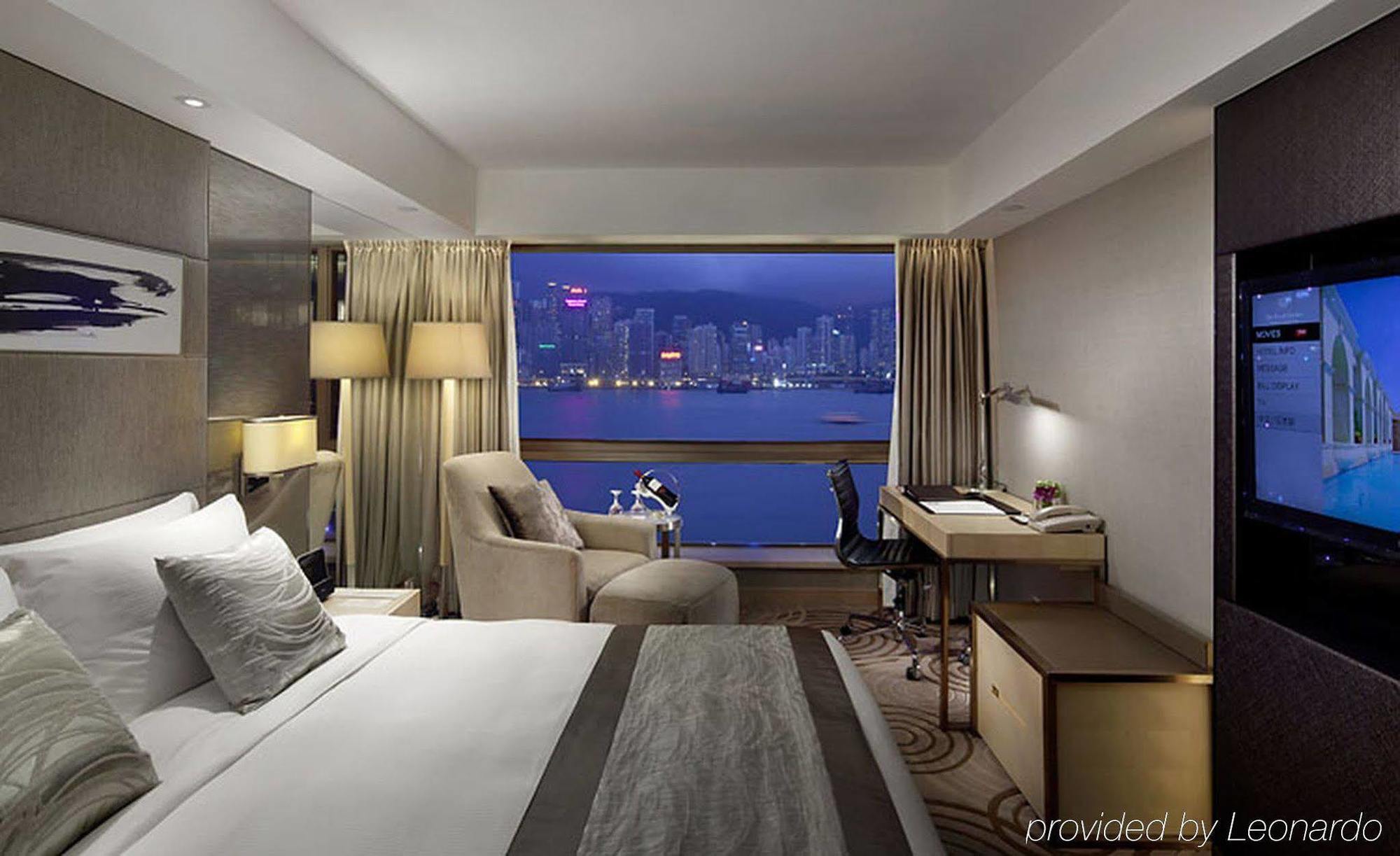 The Royal Garden Hotel Hong Kong Exterior photo Deluxe Harbour View Room