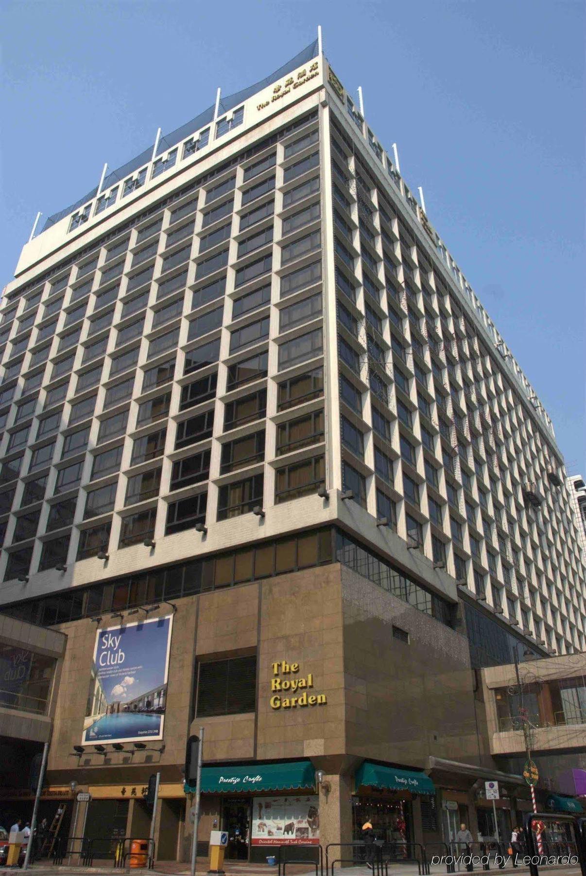 The Royal Garden Hotel Hong Kong Exterior photo The headquarters of the Hong Kong Stock Exchange