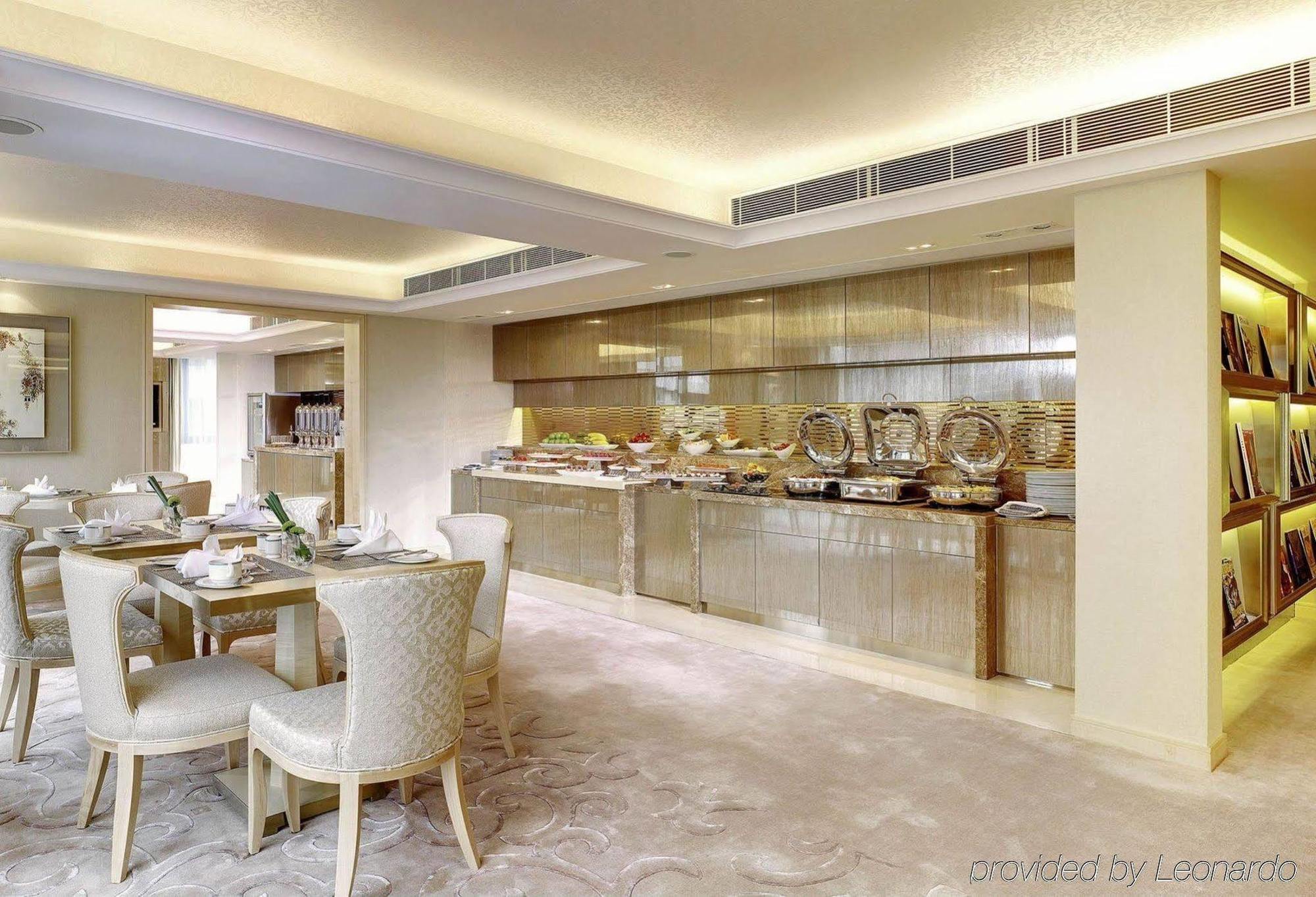 The Royal Garden Hotel Hong Kong Exterior photo The kitchen of a private suite